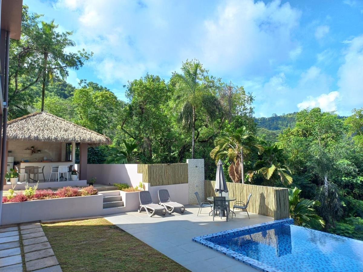 Riverside Retreat * Anse Royale